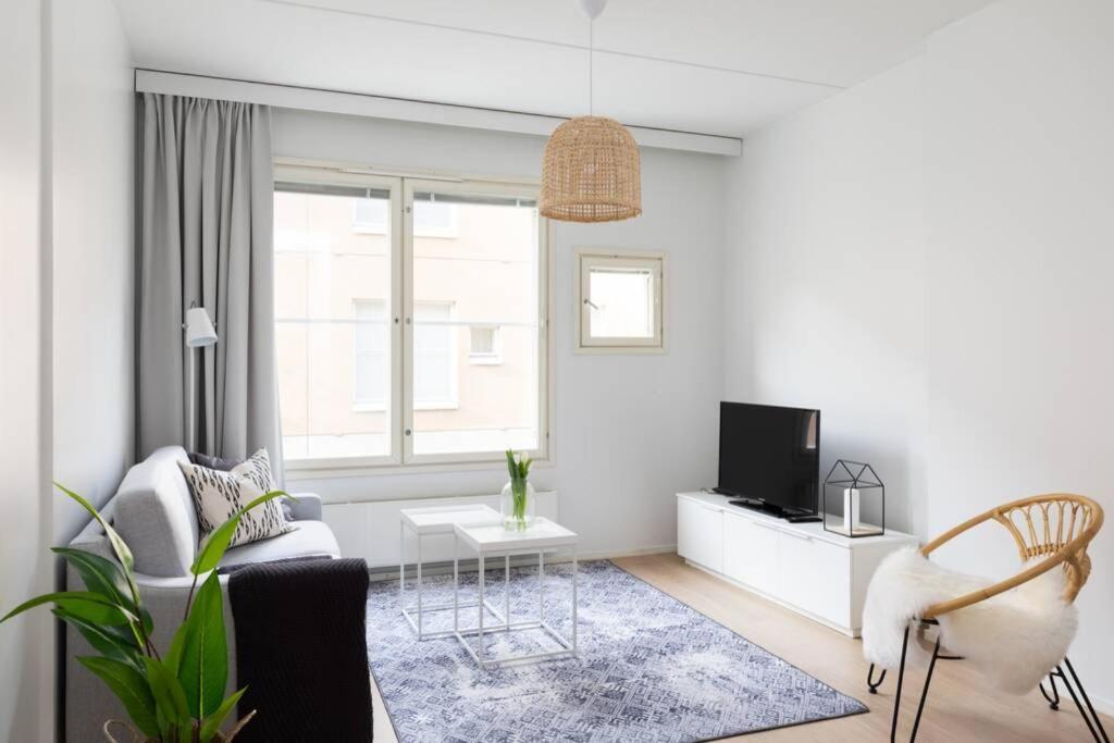 Sleepwell Apartments Allinkatu With Private Sauna And Parking Turku Exterior photo
