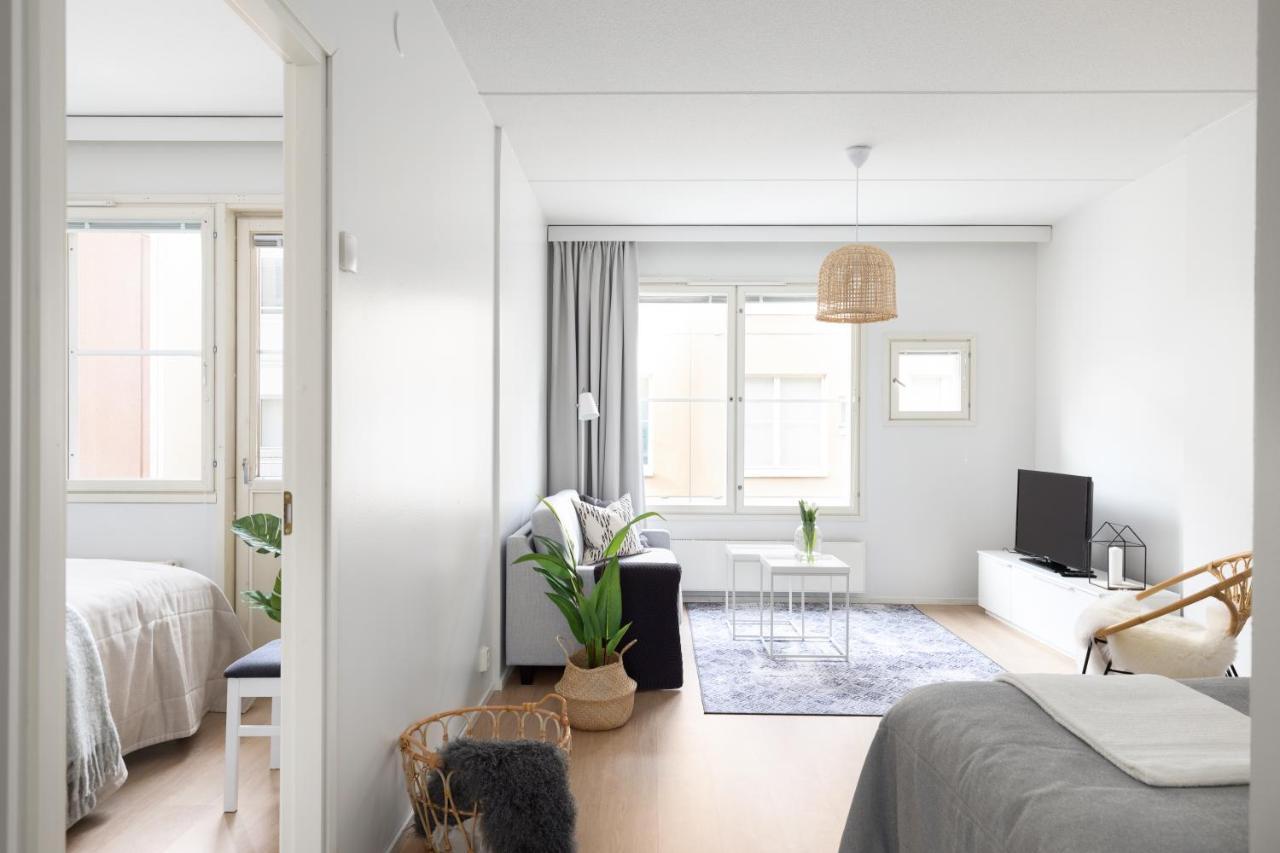 Sleepwell Apartments Allinkatu With Private Sauna And Parking Turku Exterior photo